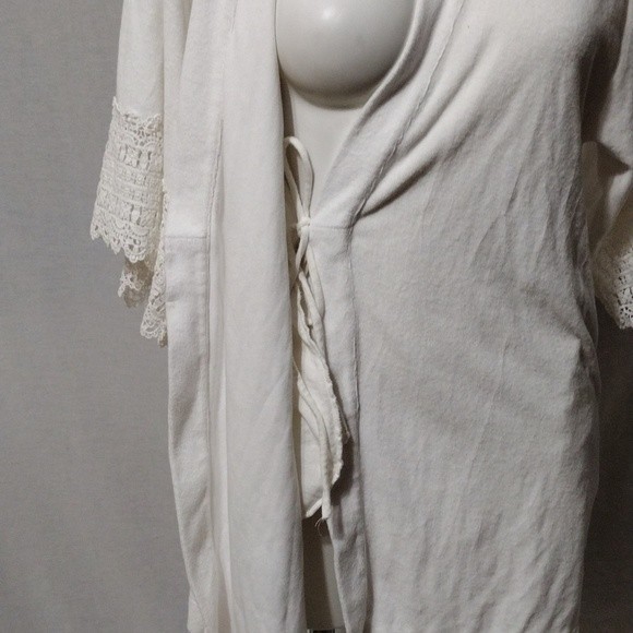 Betsey Johnson Terry Cloth Embroidered Print Crochet Trim Kimono Sleeves Robe M - Picture 11 of 13